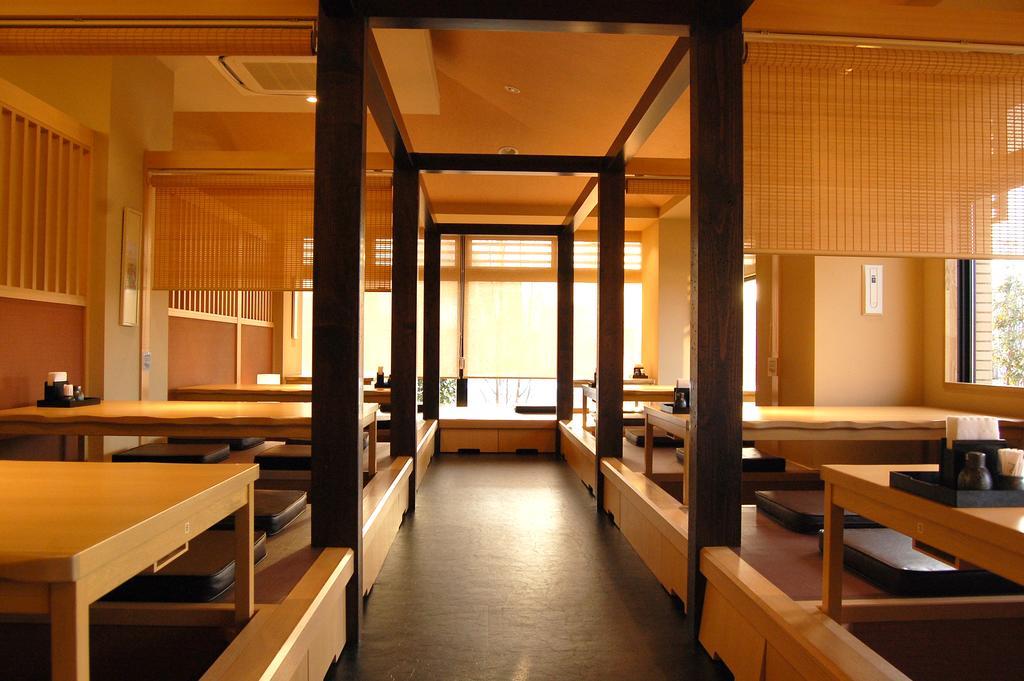 格兰蒂亚冰见和藏之宿路线酒店 冰见市 外观 照片